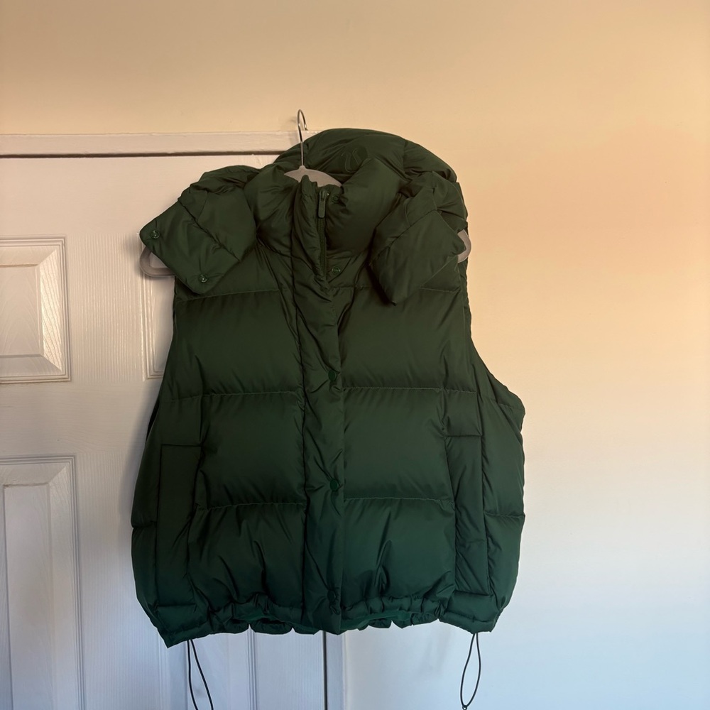 Lululemon Wunder Puff Cropped Vest